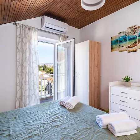 Apartman Dorica - Two Bedroom With Terrace