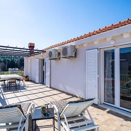 Apartman Dorica - Two Bedroom With Terrace