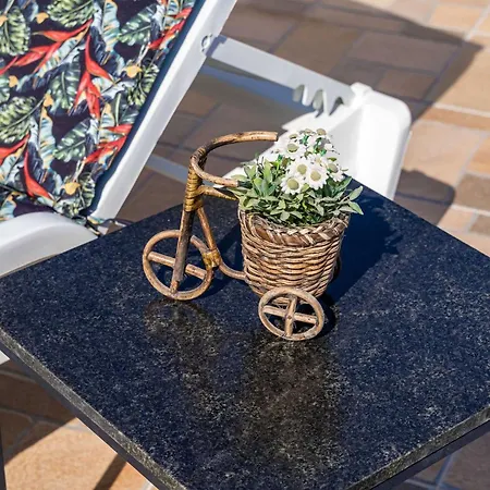 Daire Dorica - Two Bedroom With Terrace *