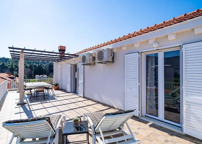 Apartman Dorica - Two Bedroom With Terrace