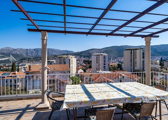 Dorica - Two Bedroom With Terrace *