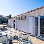 Apartmán Dorica - Two Bedroom With Terrace